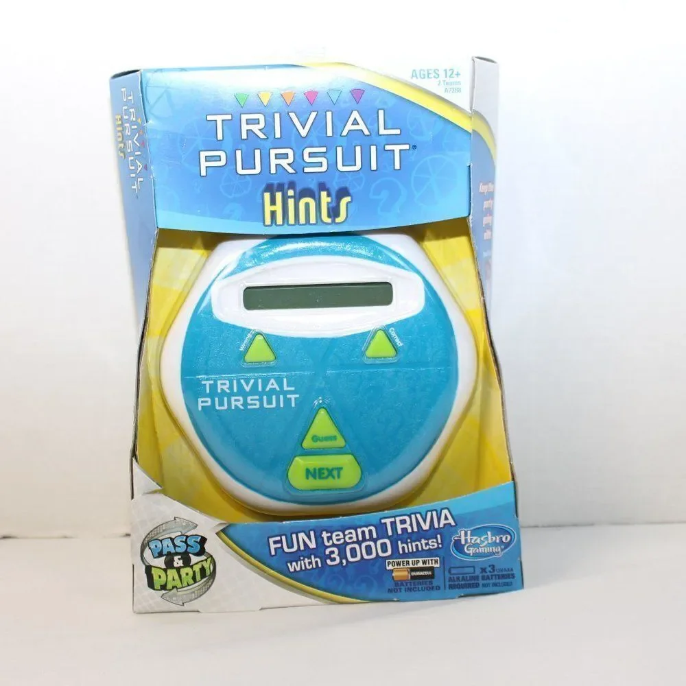 NWT TRIVIAL PURSUIT